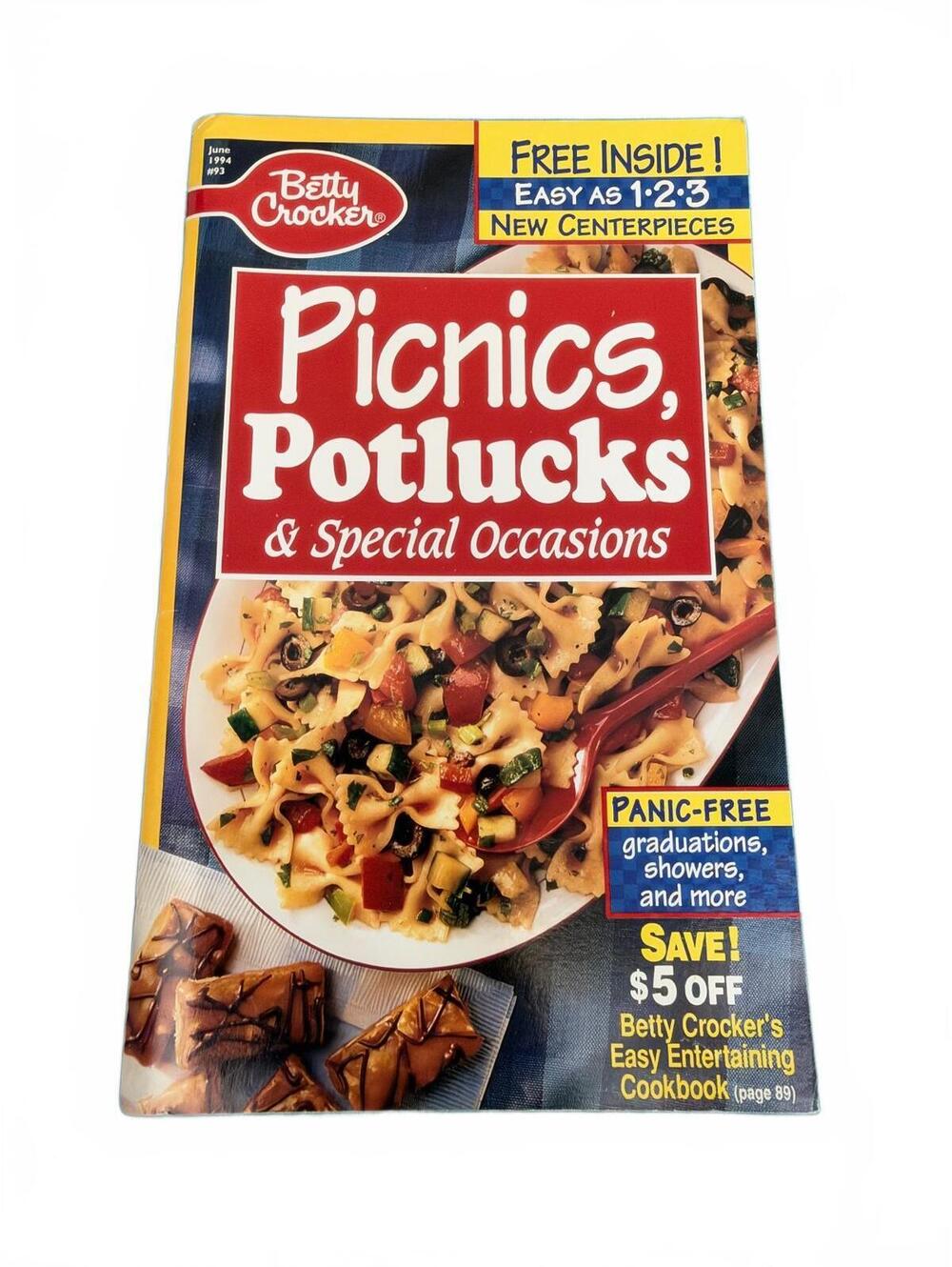 Betty Crocker Picnics, Potlucks & Special Occasions Cookbook - Easy Entertaining